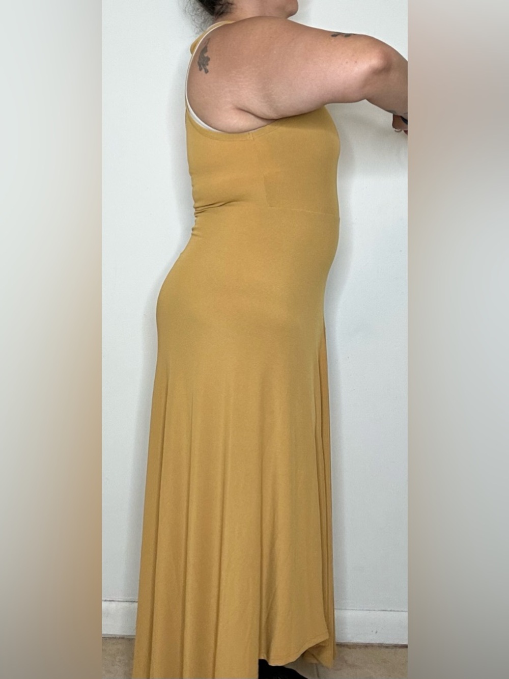 ROUND NECKLINE SOLID ASYMMETRICAL RUFFLE SLEEVELESS MAXI DRESS CURVE & PLUS - Picture 8 of 9